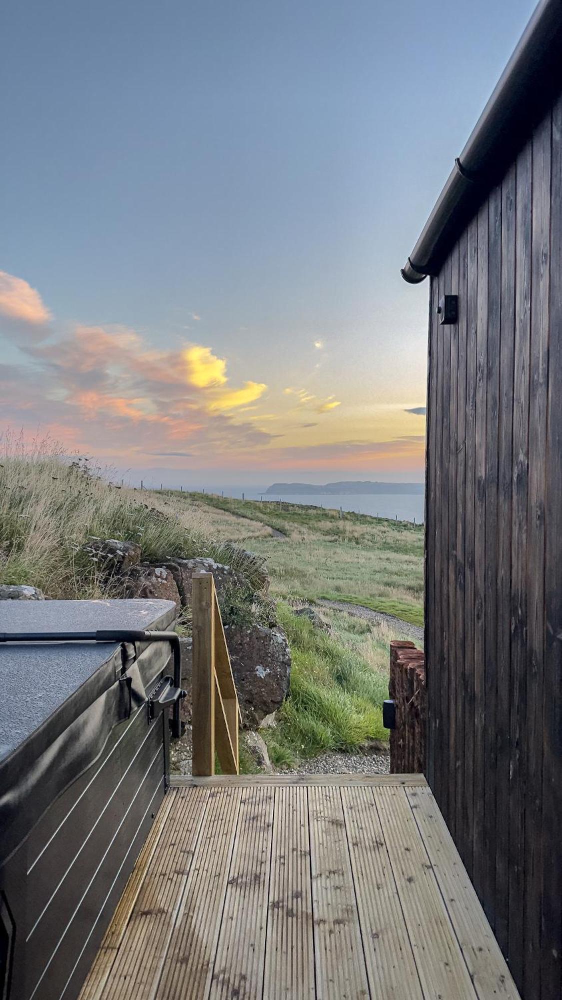 Carrick-A-Rede Luxury Retreat Ballintoy Causeway Coast Eksteriør billede